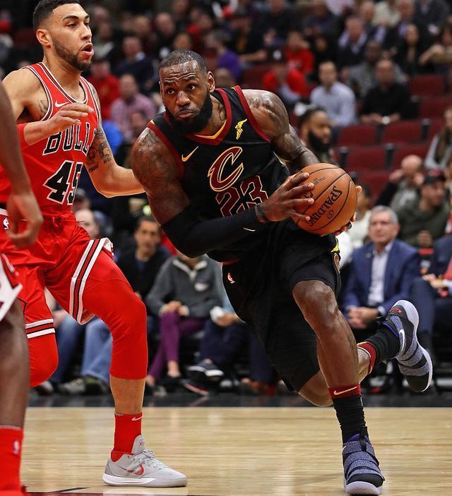 九游-关于蒂姆在TL比赛中关键助攻，关键助攻引发热议！的信息