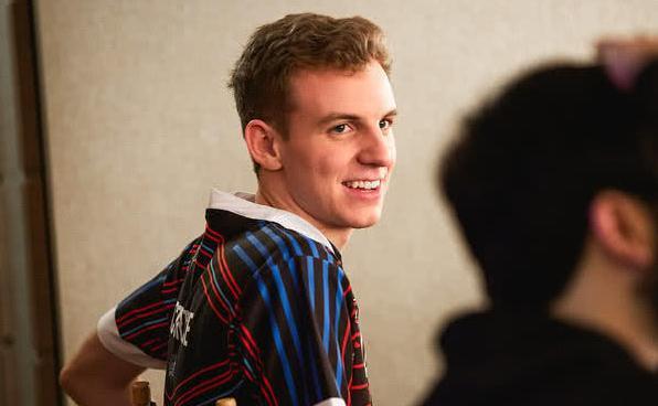 九游体育-关于TheShy在C9比赛中出色防守，比分优势明显引发热议！的信息